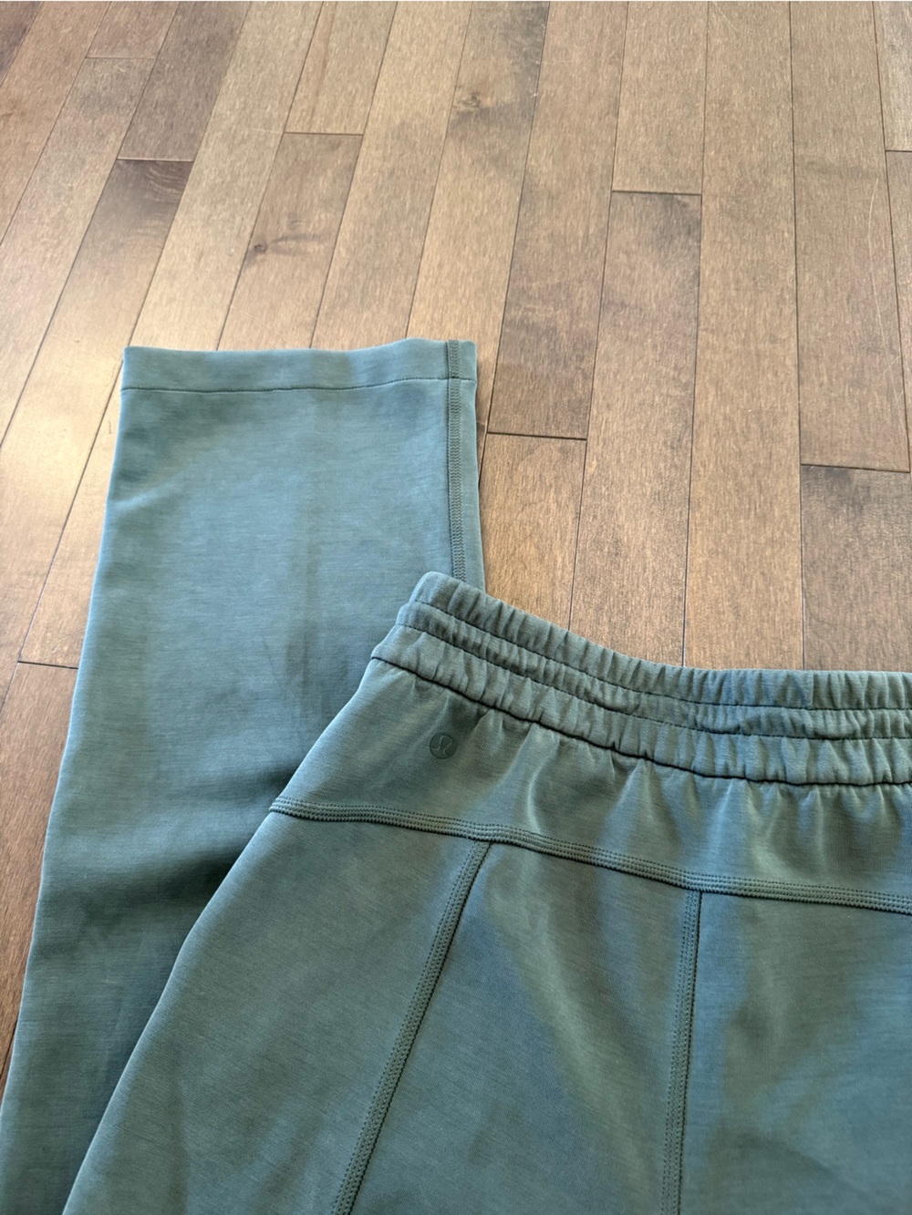 Lululemon Dark Forest Softstreme High Rise Pant - Picture 11 of 12